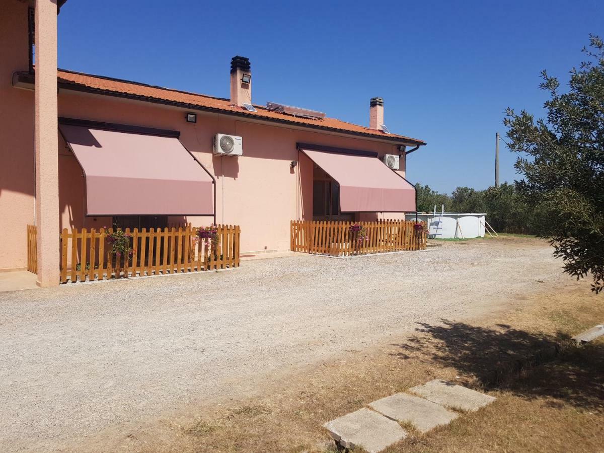 Ilboschetto Magnolia Villa Albinia Buitenkant foto